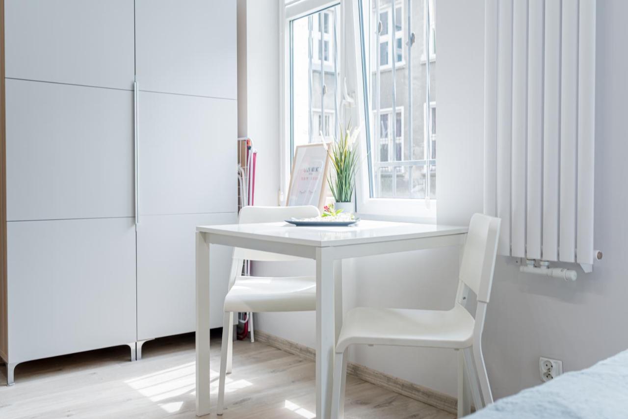 Lux Apartment New&Nice Гданьск Экстерьер фото